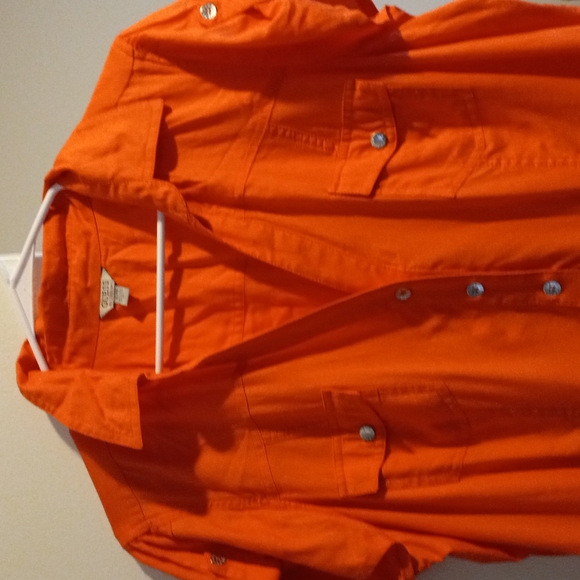 Guess - Picture 4 of 4